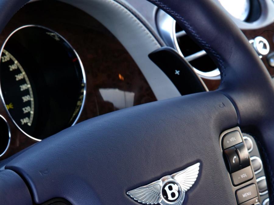  Bentley Continental GT 2003 года  (фото 125 из 241)